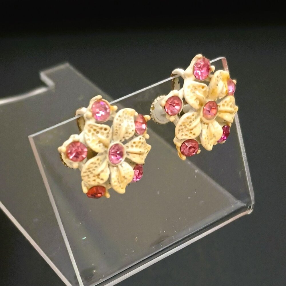 Vintage Star Flower Enamel Earrings Off White Pink Stones Screw Back